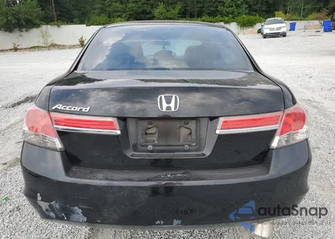 2011 Honda Accord Ex z USA, uszkodzony, nr VIN 1HGCP2F79BA105403